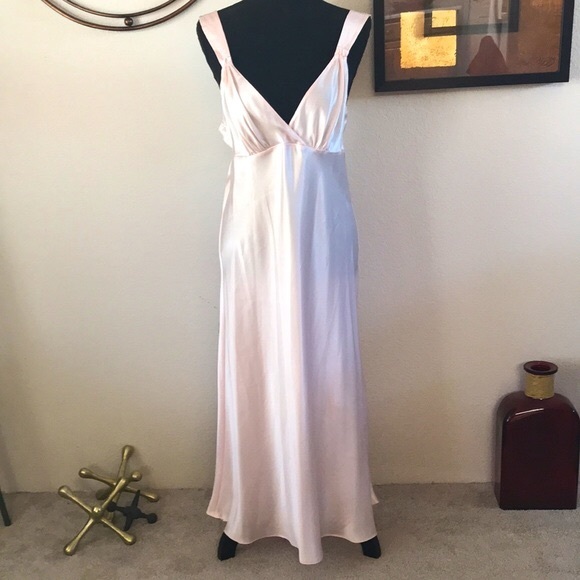 💋SOLD💋Oscar de la Renta Pink Label Soft Pink Nightgown - Picture 7 of 8